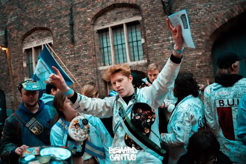 Foto onderVoorzitter